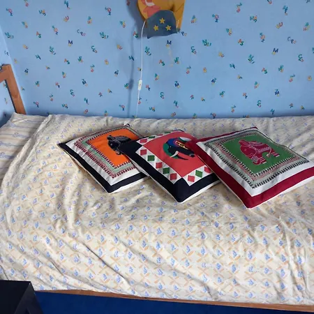 Eenpersoonskamer Met Gezamenlijke Badkamer Frühstückspension